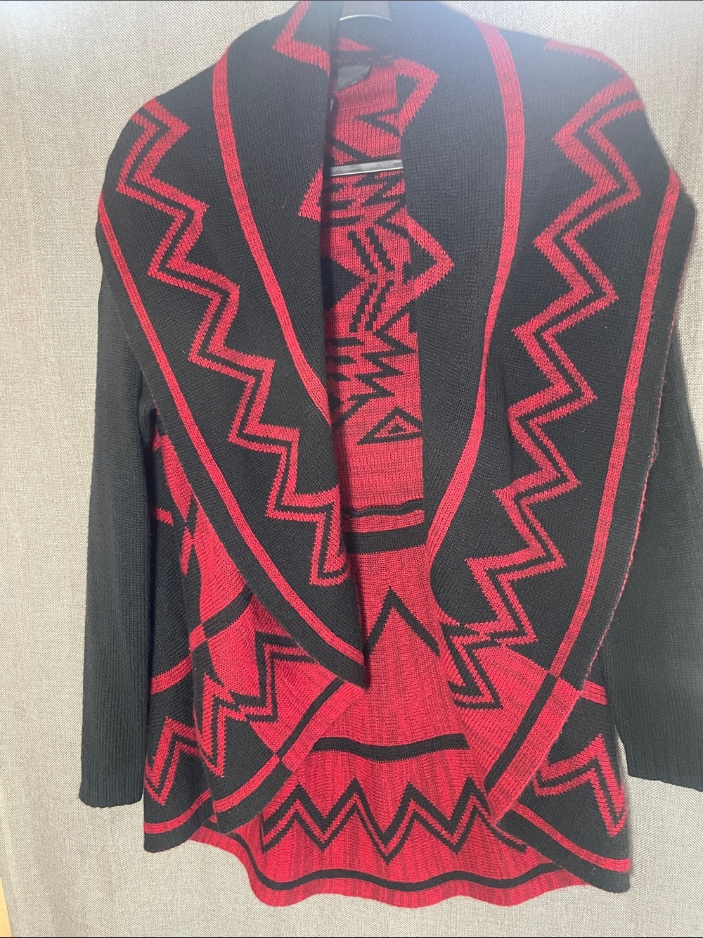 Aztec Geometric Print Open Cardigan Draped Shawl Collar Red Black M